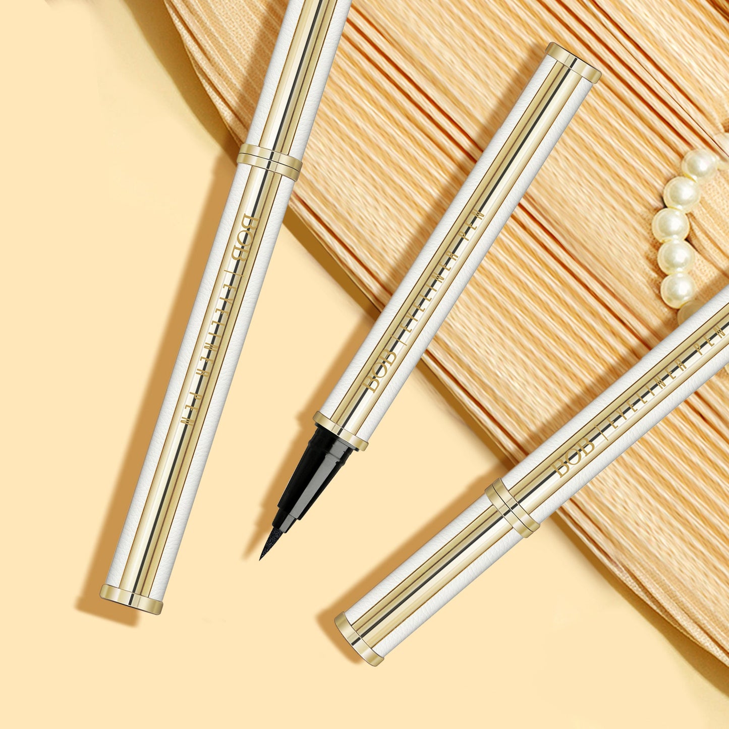 Women’s Waterproof Lambskin Eyeliner Pen - Smudge-Proof